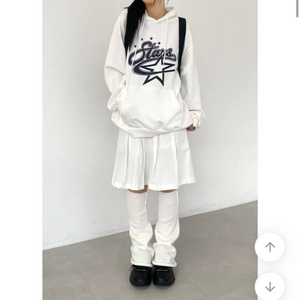 에이블리 남여공용 y2k 스타 후드티 (새상품)