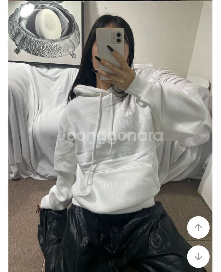 에이블리 남여공용 트레이드 레터링 기모 후드티 (새상품--1