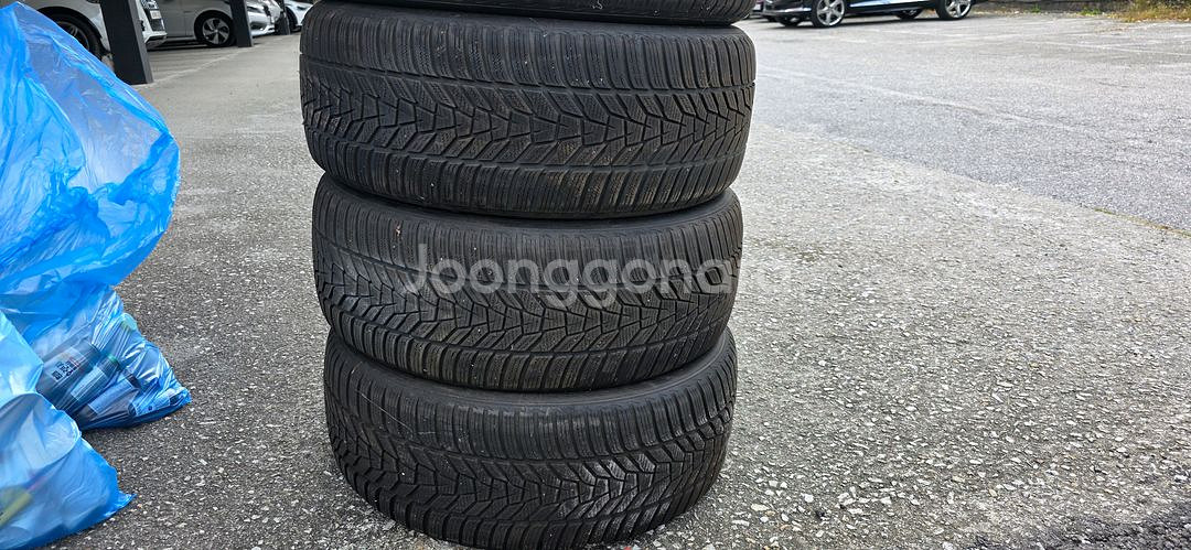 255 50 20 한대분 중고 윈터타이어 판매합니다--4