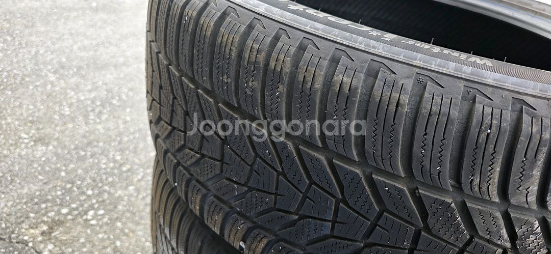 255 50 20 한대분 중고 윈터타이어 판매합니다--5
