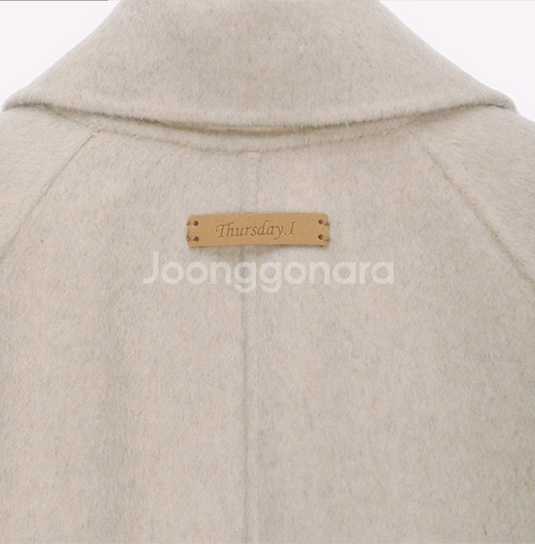 써스데이아일랜드 핸드메이드 코트(새제품)--3