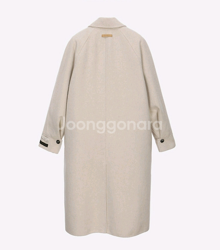 써스데이아일랜드 핸드메이드 코트(새제품)--1