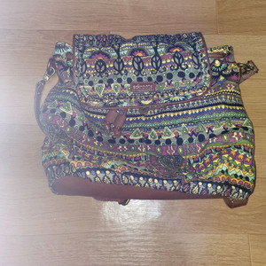 여성용 백팩 + 숄더백 가능. 팝니다.