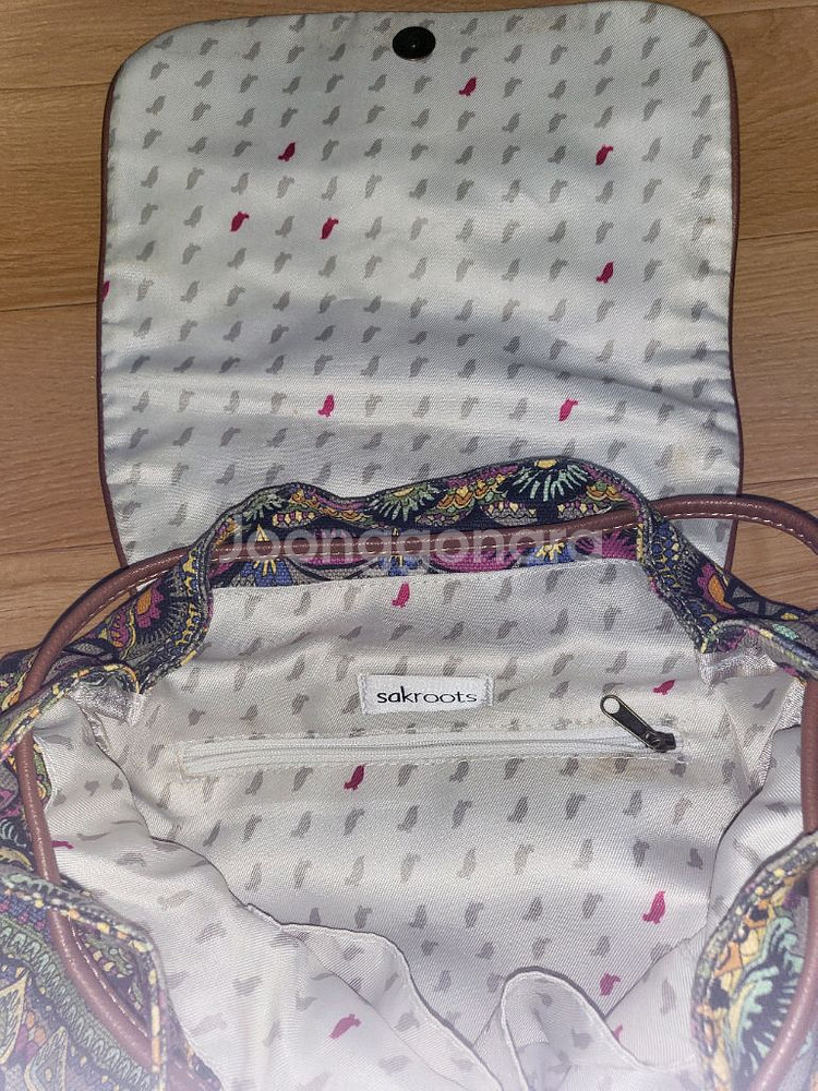 여성용 백팩 + 숄더백 가능. 팝니다.--4