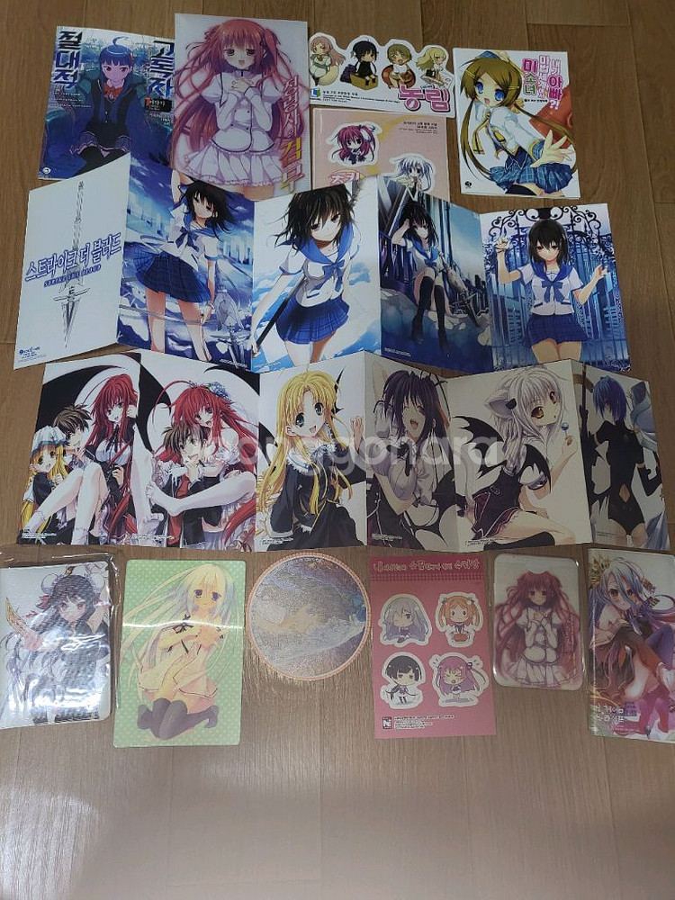 라이트노벨 초판 부록.아크릴등 180개 팝니다.--5