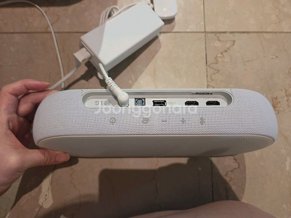 LG 에클레어 사운드바(Qp5w)(리모콘 포함)--1