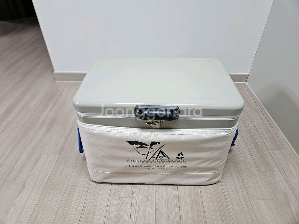 지프 아이스박스 51 팝니다. (캠핑용)--3