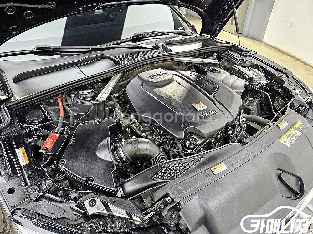 [아우디]A5 (F5) 45 TFSI 콰트로 프리미엄--5