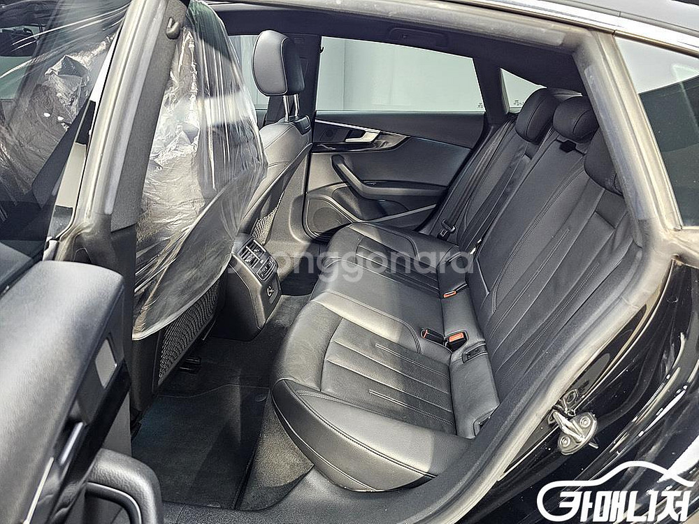 [아우디]A5 (F5) 45 TFSI 콰트로 프리미엄--8