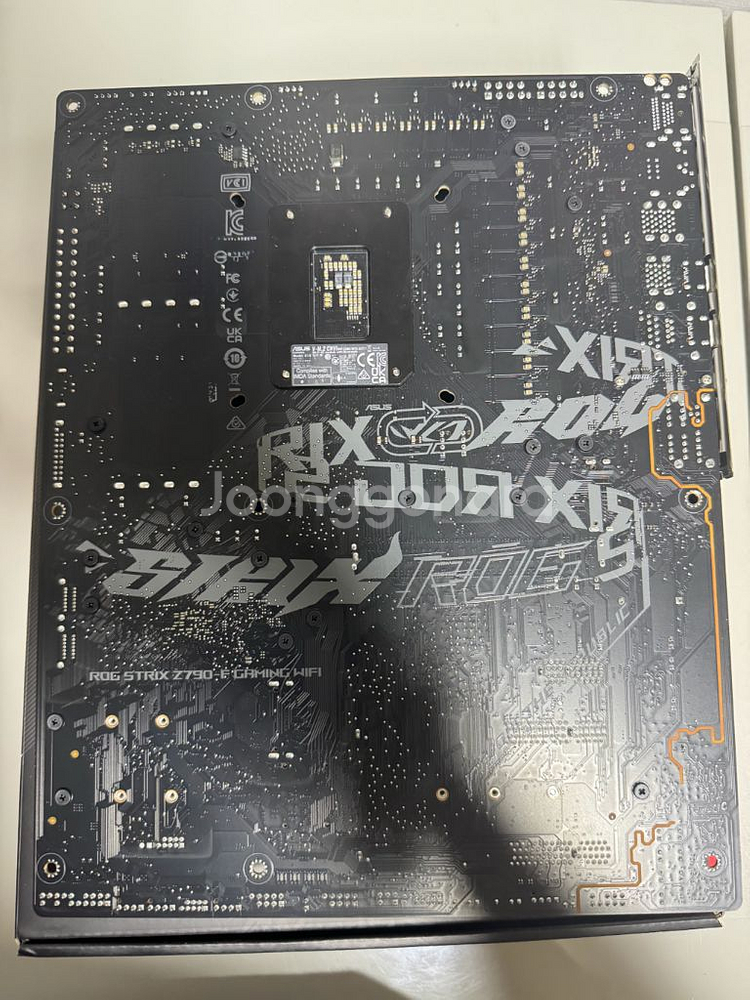 ASUS ROG STRIX Z790-F 게이밍 WIFI--5