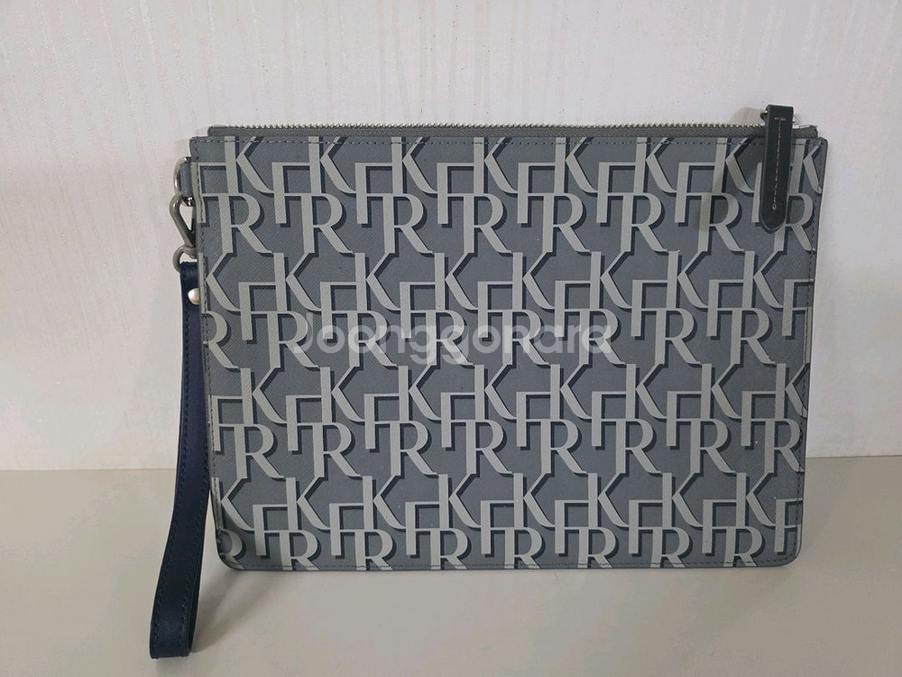 파인드 카푸어 X 갤럭시 Z플립--0