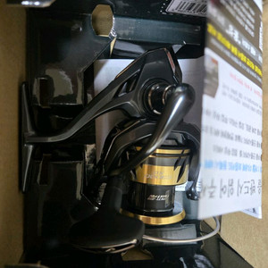 미사용)시마노 25년 울테그라 C3000XG 윤성정품