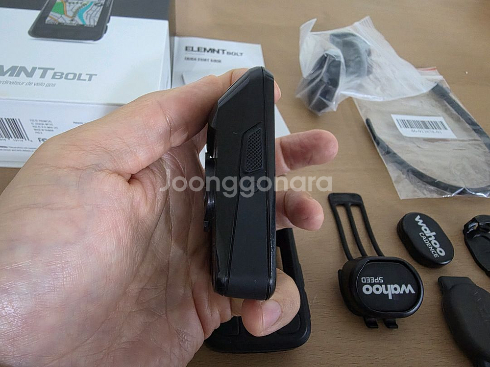 와후 볼트 2 스피드 케이던스 센서 포함--4