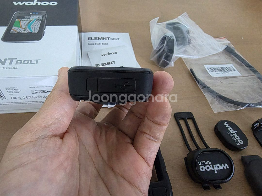 와후 볼트 2 스피드 케이던스 센서 포함--5