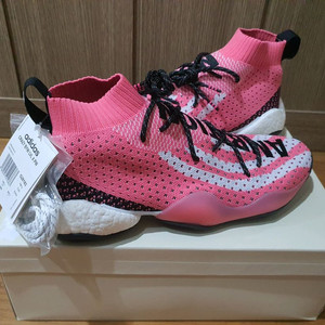 새상품 아디다스 퍼렐 윌리엄스 크레이지 BYW 290