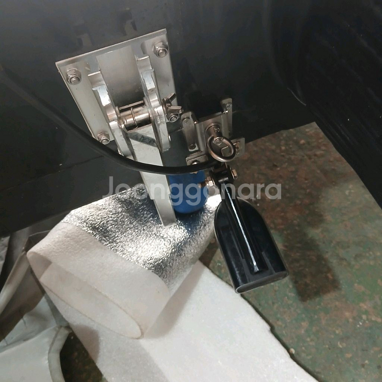 고무보트 어탐기 소나 슬라이딩 거치대 팝니다.--3