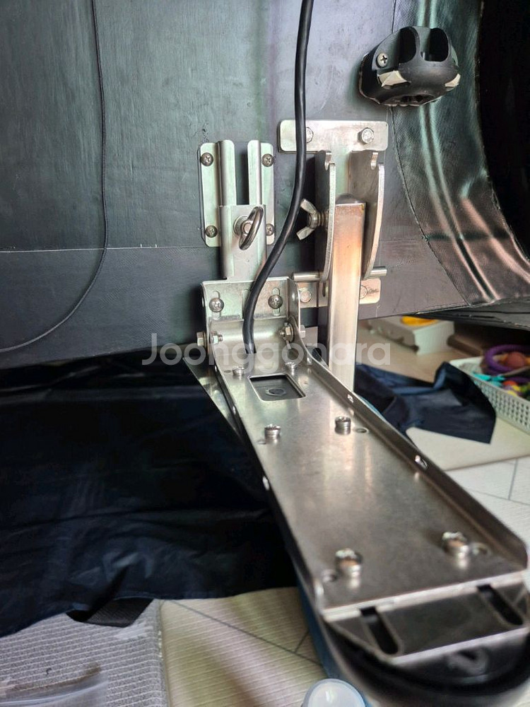 고무보트 어탐기 소나 슬라이딩 거치대 팝니다.--6