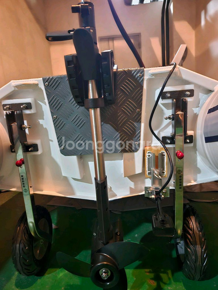 고무보트 어탐기 소나 슬라이딩 거치대 팝니다.--8