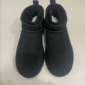 어그 울트라미니 블랙 7사이즈