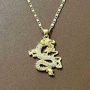 새제품 18k도금 용 펜던트 목걸이