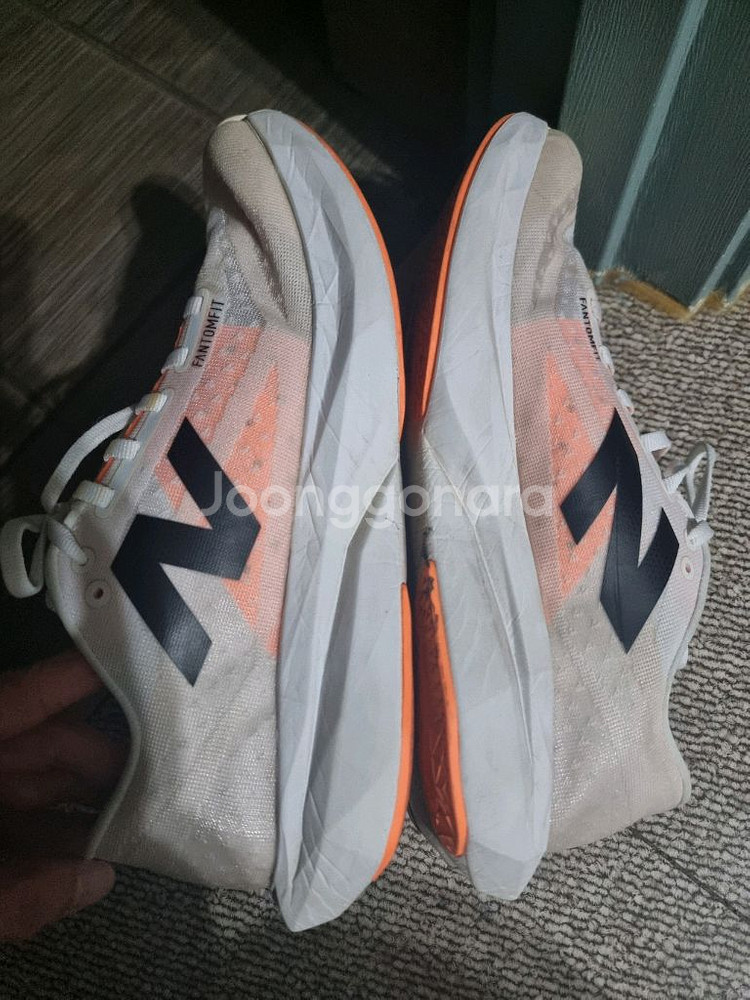 뉴발란스 퓨어셀 레벨4 265 2E 러닝화--0