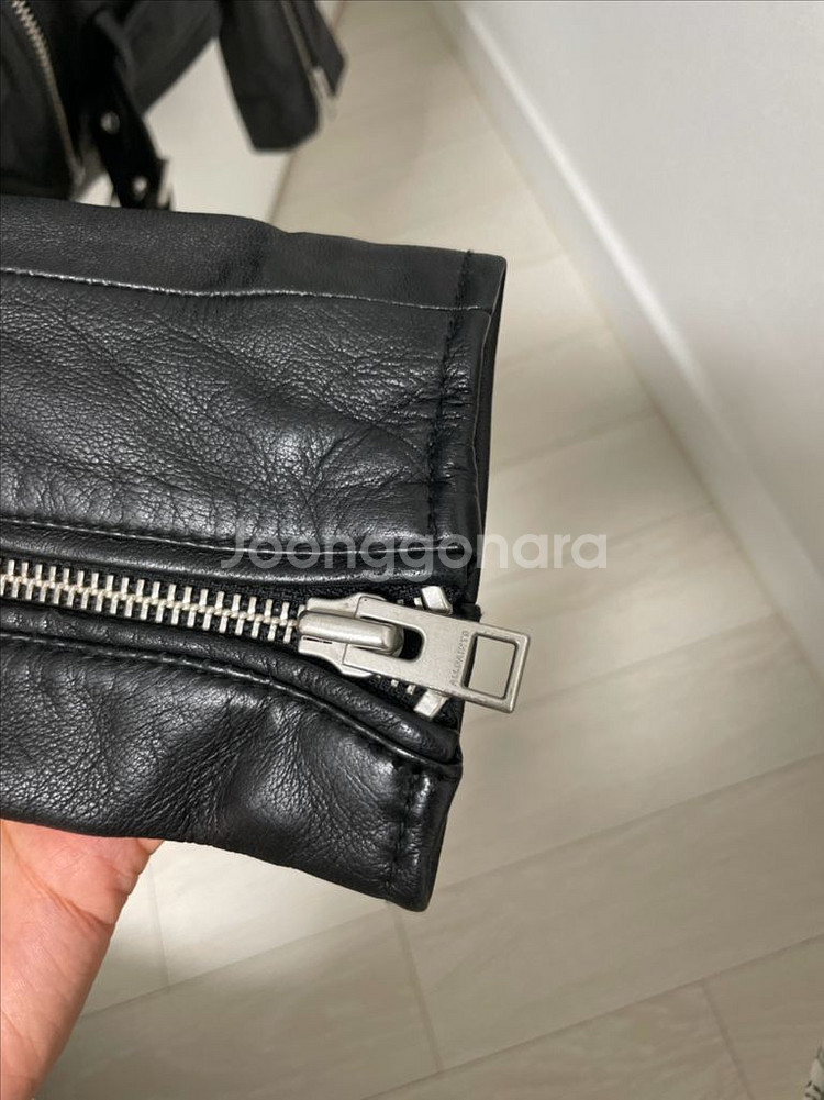 올세인츠 발펀 36사이즈 가죽자켓--3