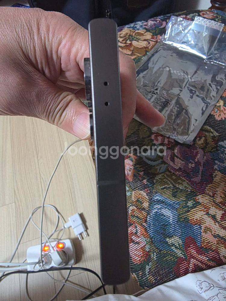갤럭시s24울트라 1테라 자급제 기기 단품--2