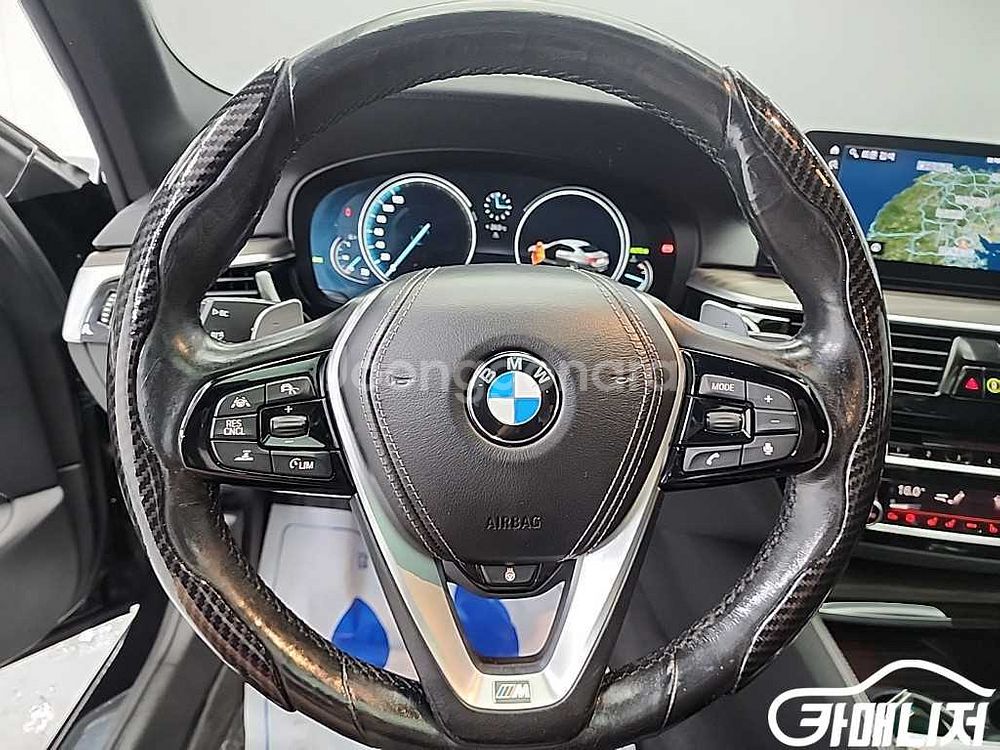 [BMW]5시리즈 (G30) 530i M 스포츠 플러스--8