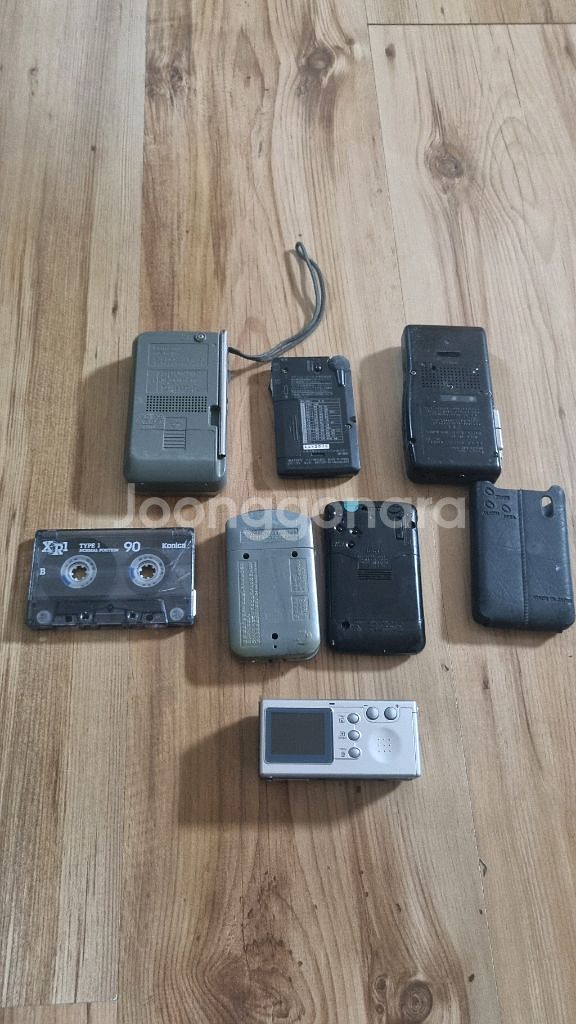 소니 워크맨 ICF-RN930 팝니다 6 대--1