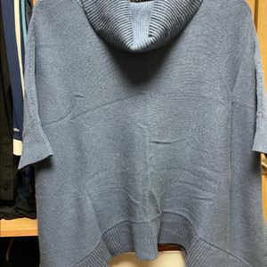 띠어리 캐시100니트