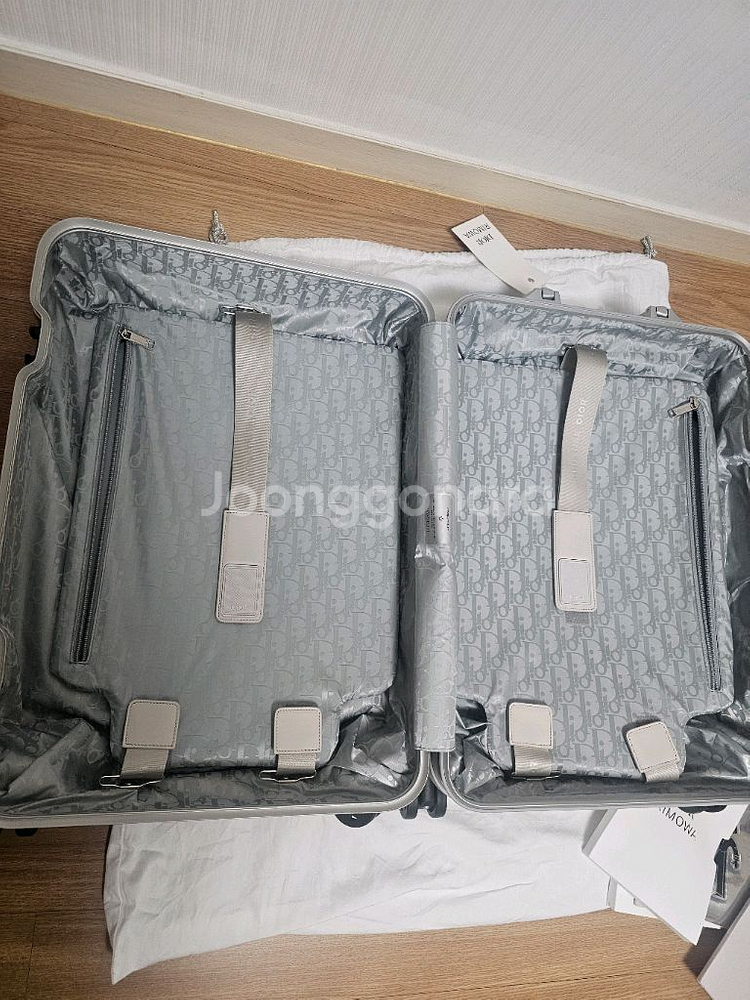 디올 x 리모와 그라데이션 블루 캐리어 신형 (새상품)--7