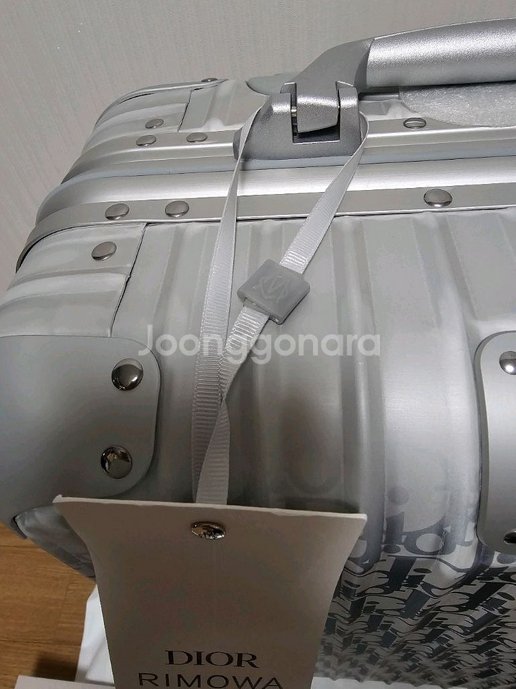 디올 x 리모와 그라데이션 블루 캐리어 신형 (새상품)--9