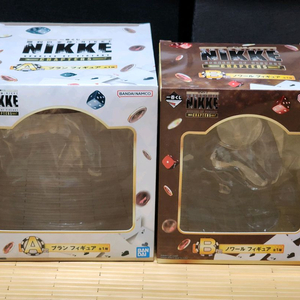 제일복권 승리의 여신 니케 5 A상 , B상 피규어