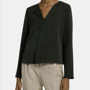 띠어리 폴드 오버랩 블라우스