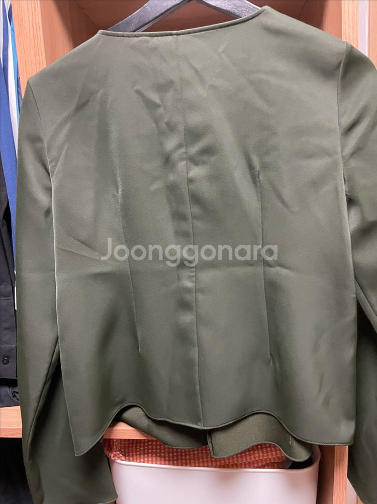 띠어리 폴드 오버랩 블라우스--5