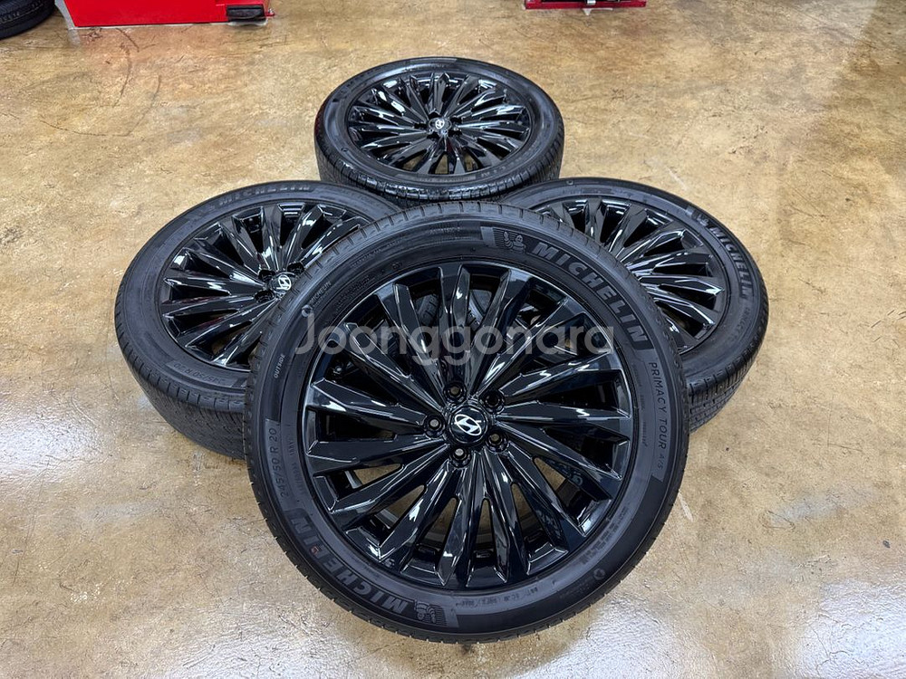 더뉴팰리세이드 20인치 순정휠타이어 팝니다--0