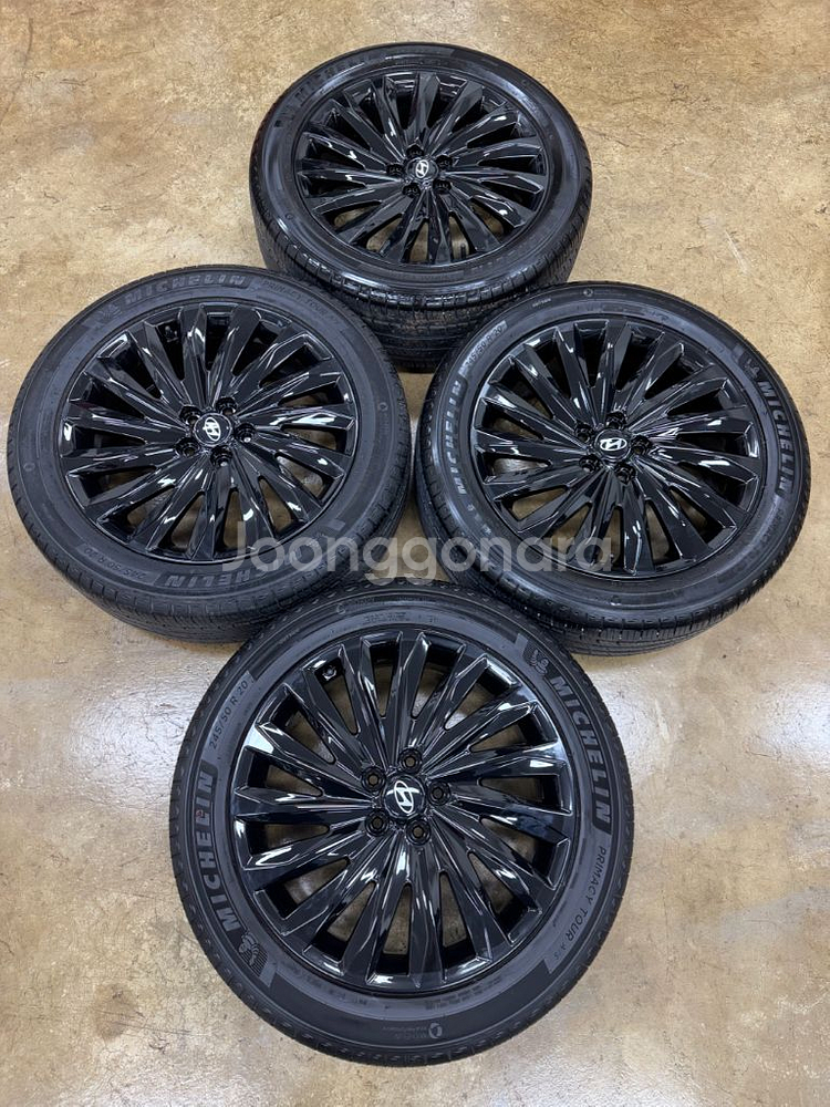 더뉴팰리세이드 20인치 순정휠타이어 팝니다--5