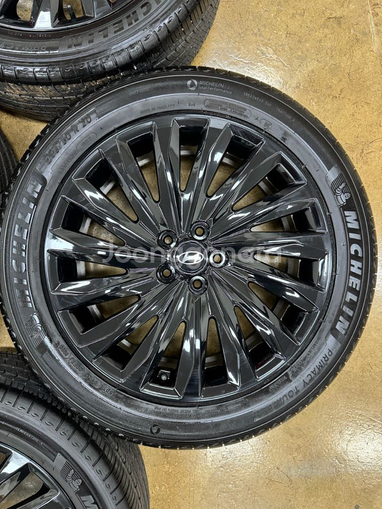 더뉴팰리세이드 20인치 순정휠타이어 팝니다--2