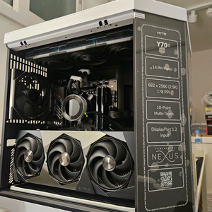 9800x3d/x870e/rtx5090/y70 본체