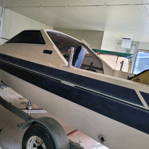 낚시용 스피드하우스 보트