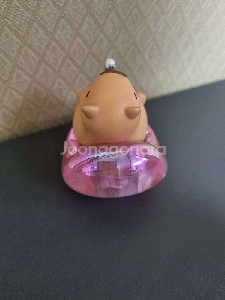 카피바라 피규어 팝니다.--2