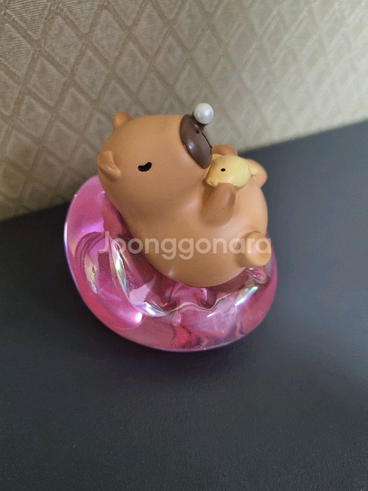 카피바라 피규어 팝니다.--1