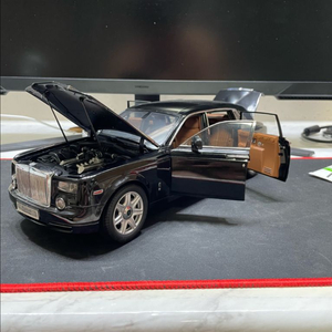 1:18 1/18 교쇼 롤스로이스 팬텀 EWB