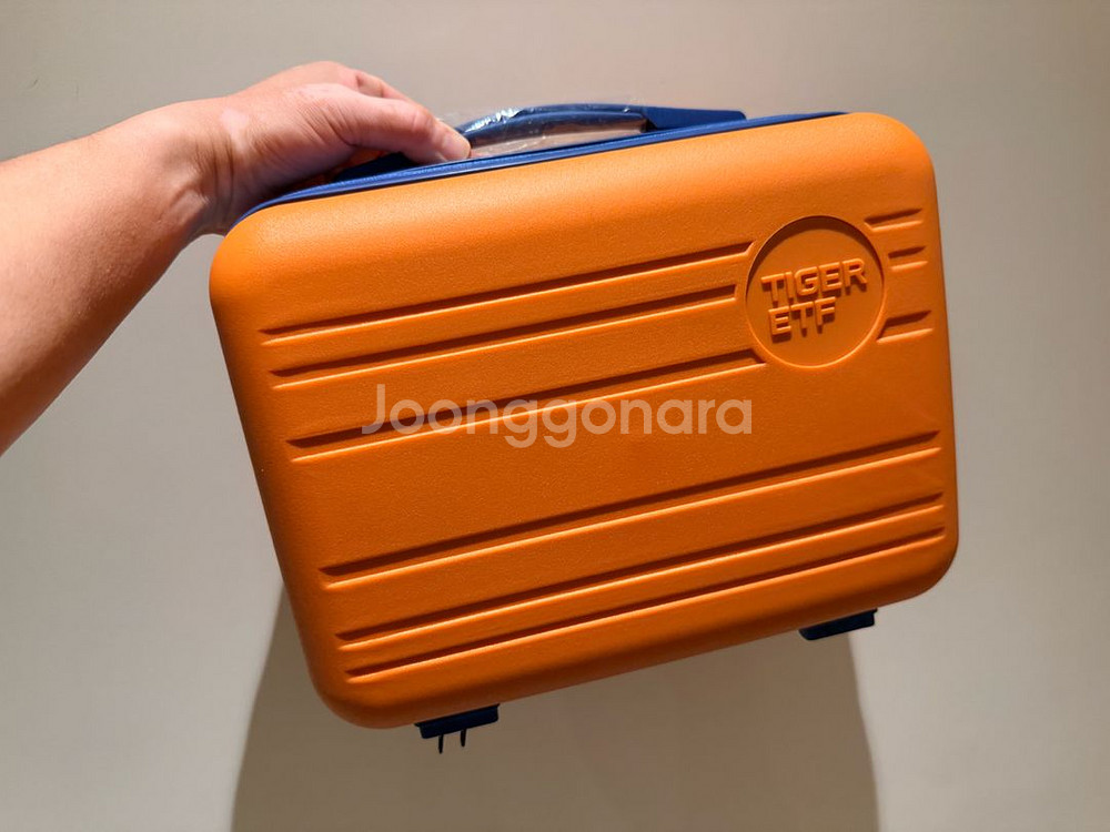 [ 미사용 새제품] 오렌지 컬러 레디백--0