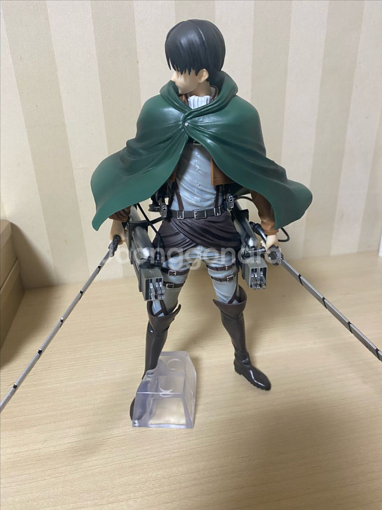 진격의거인 제일복권 b상 리바이 피규어--1