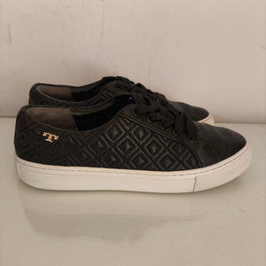 245mm 7.5 토리버치 퀼팅 스니커즈