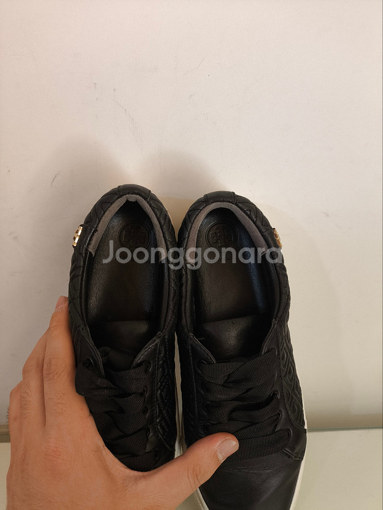 245mm 7.5 토리버치 퀼팅 스니커즈--5