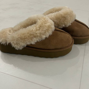 코스트코 어그 슬리퍼 240 택포 35000원