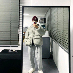 프리즘웍스 다운파카 그레이컬러 L사이즈 판매