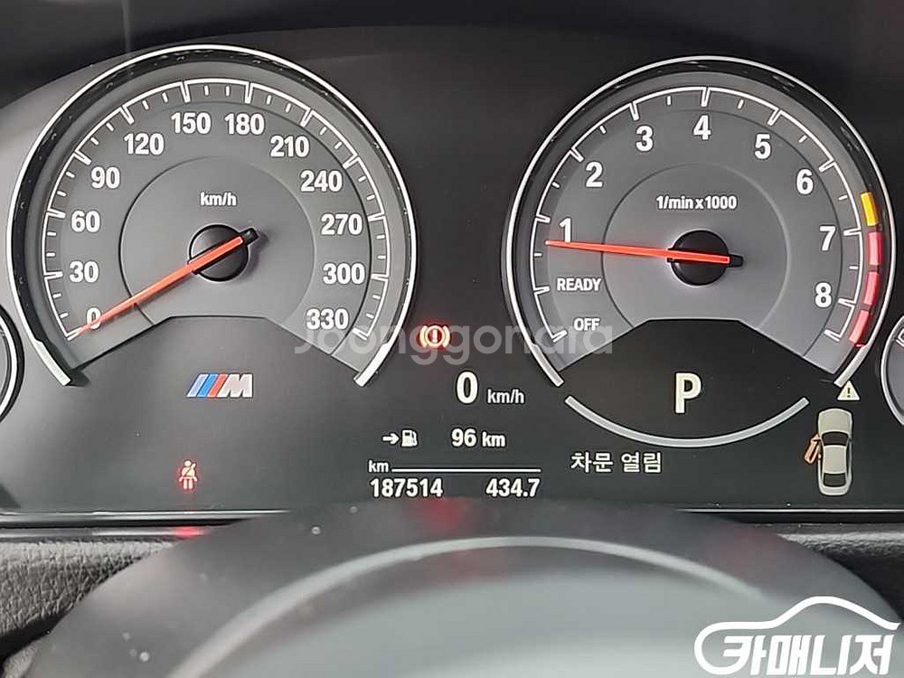 [BMW]M4 (F82) 쿠페 퍼포먼스 사일렌서 에디션--5
